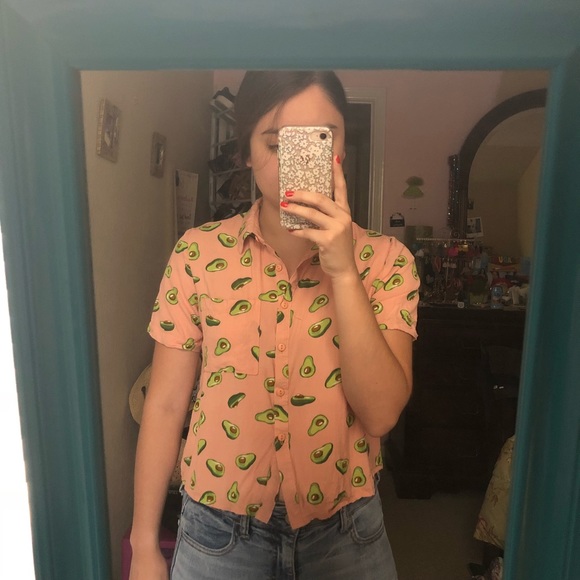 SOLD:::Avocado Cropped Shirt - Picture 4 of 4